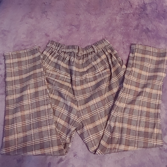 High Waisted Plaid Trousers - Picture 4 of 12